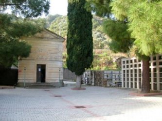 foto n.6 cimitero Badolato
 (CZ) 