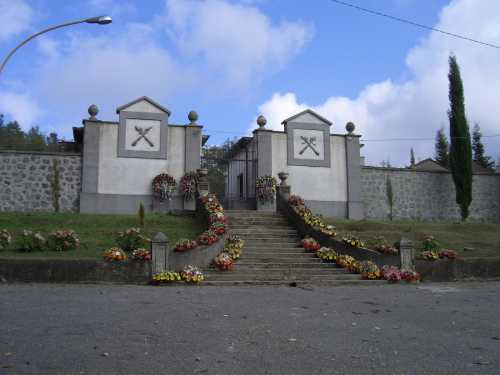 foto n.8 cimitero Brognaturo
 (VV) 