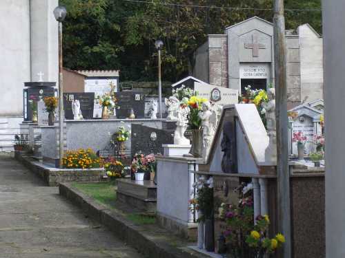 foto n.13 cimitero Brognaturo
 (VV) 