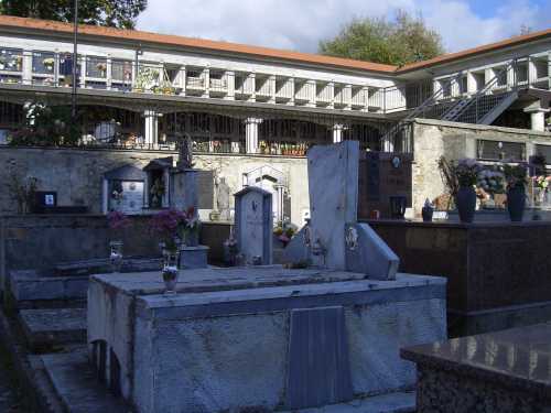 foto n.8 cimitero Mongiana
 (VV) 