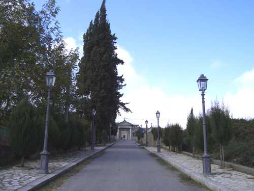 foto n.3 cimitero Serra San Bruno
 (VV) 