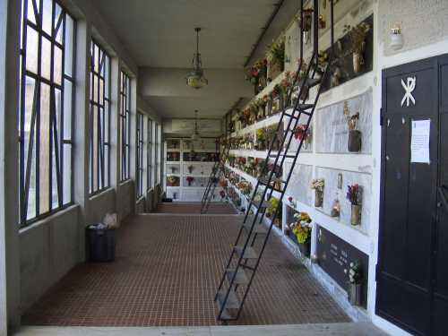 foto n.16 cimitero Serra San Bruno
 (VV) 