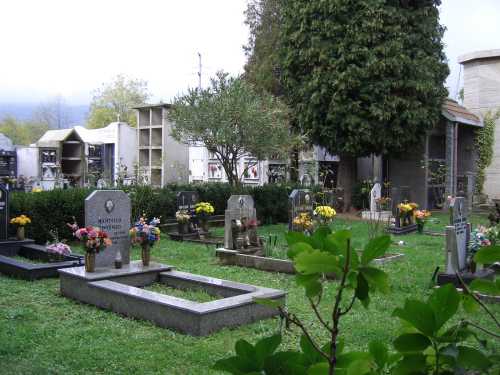 foto n.6 cimitero Torre di Ruggiero
 (CZ) 