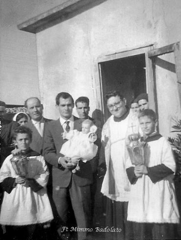 UNA FOTOGRAFIA STORICA - Vincenzo Squillacioti